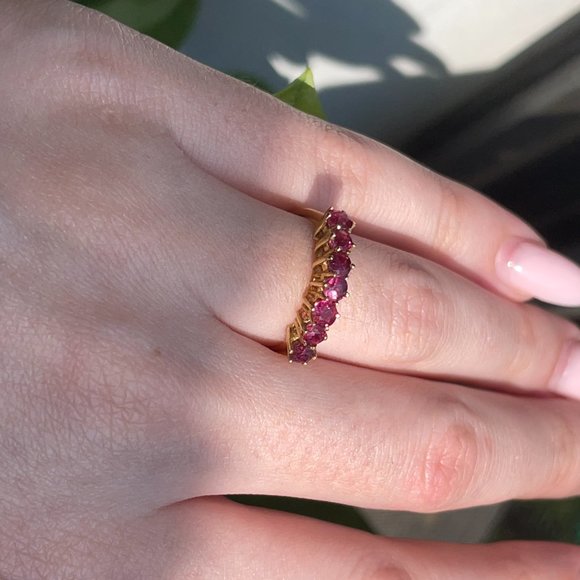 Ruby half eternity band 18k gold - Picture 17 of 17